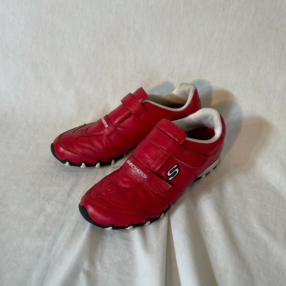 Vintage red leather sketchers